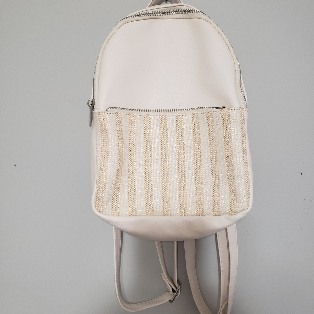 Wild Fable white pleather mini back pack bag